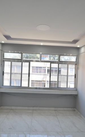 Apartamento à venda com 95m², 3 quartos e 2 vagasSala