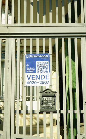 Casa à venda com 210m², 2 quartos e 2 vagasPlaca
