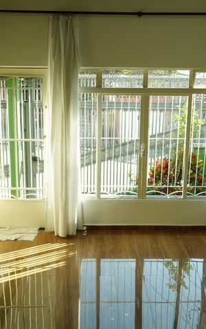Casa à venda com 210m², 2 quartos e 2 vagasSala