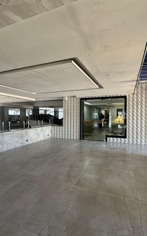 Apartamento para alugar com 149m², 3 quartos e 2 vagas Apartamento para alugar com 149m², 3 quartos e 2 vagasHall de entrada