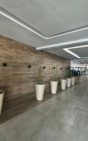 Apartamento para alugar com 149m², 3 quartos e 2 vagas Apartamento para alugar com 149m², 3 quartos e 2 vagasHall de entrada