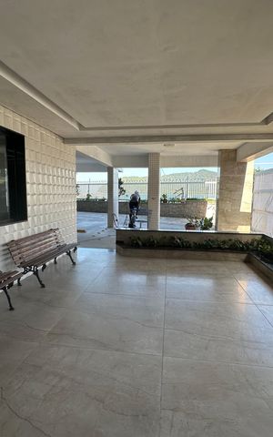 Apartamento para alugar com 149m², 3 quartos e 2 vagas Apartamento para alugar com 149m², 3 quartos e 2 vagasHall de entrada