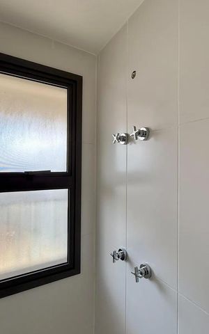 Apartamento à venda com 210m², 4 quartos e 3 vagas Apartamento à venda com 210m², 4 quartos e 3 vagasBanheiro