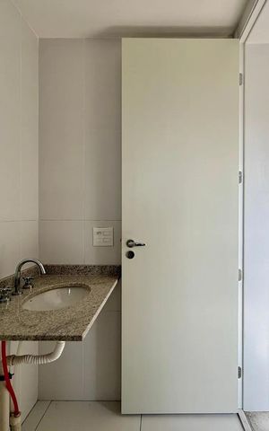 Apartamento à venda com 210m², 4 quartos e 3 vagas Apartamento à venda com 210m², 4 quartos e 3 vagasBanheiro
