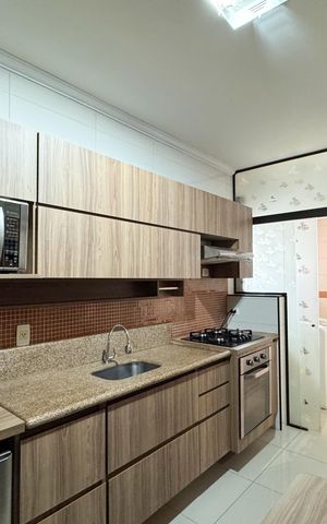 Apartamento à venda com 106m², 3 quartos e 2 vagas Apartamento à venda com 106m², 3 quartos e 2 vagasCozinha