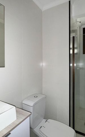 Apartamento à venda com 106m², 3 quartos e 2 vagas Apartamento à venda com 106m², 3 quartos e 2 vagasBanheiro Social