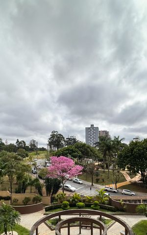 Apartamento à venda com 106m², 3 quartos e 2 vagas Apartamento à venda com 106m², 3 quartos e 2 vagasVista - Suíte 2