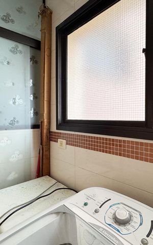 Apartamento à venda com 106m², 3 quartos e 2 vagas Apartamento à venda com 106m², 3 quartos e 2 vagasÁrea de Serviço