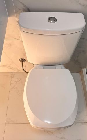 Casa de condomínio para alugar com 297m², 6 quartos e 2 vagas Casa de condomínio para alugar com 297m², 6 quartos e 2 vagasSuíte 4 - Banheiro