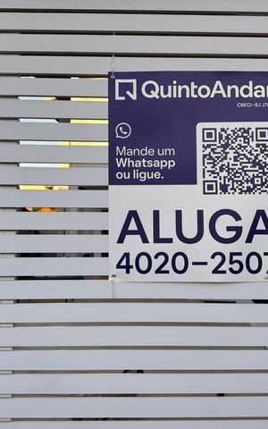 Casa de condomínio para alugar com 297m², 6 quartos e 2 vagas Casa de condomínio para alugar com 297m², 6 quartos e 2 vagasPlaquinha Quinto Andar