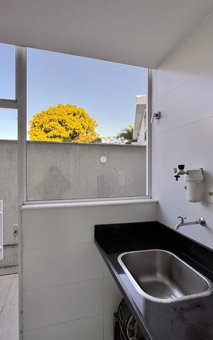 Casa de condomínio para alugar com 297m², 6 quartos e 2 vagas Casa de condomínio para alugar com 297m², 6 quartos e 2 vagasÁrea de Serviço
