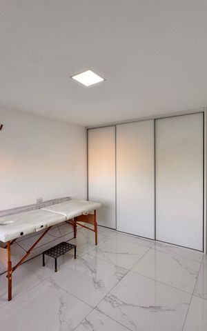 Casa de condomínio para alugar com 297m², 6 quartos e 2 vagas Casa de condomínio para alugar com 297m², 6 quartos e 2 vagasSuíte 2