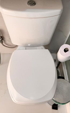 Casa de condomínio para alugar com 297m², 6 quartos e 2 vagas Casa de condomínio para alugar com 297m², 6 quartos e 2 vagasSuíte 1 (Master) - Banheiro