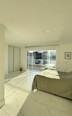 Casa de condomínio para alugar com 297m², 6 quartos e 2 vagas Casa de condomínio para alugar com 297m², 6 quartos e 2 vagasSuíte 1 (Master)