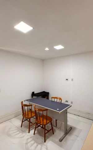 Casa de condomínio para alugar com 297m², 6 quartos e 2 vagas Casa de condomínio para alugar com 297m², 6 quartos e 2 vagasQuarto