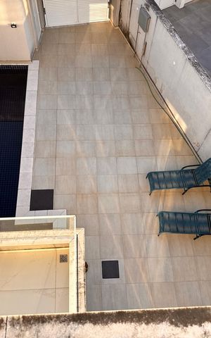 Casa de condomínio para alugar com 297m², 6 quartos e 2 vagas Casa de condomínio para alugar com 297m², 6 quartos e 2 vagasTerraço