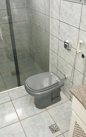 Casa à venda com 294m², 6 quartos e 4 vagas Casa à venda com 294m², 6 quartos e 4 vagasBanheiro da Suíte 1 - Casa 1
