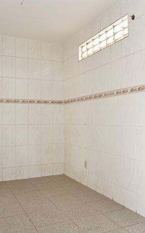Casa à venda com 294m², 6 quartos e 4 vagas Casa à venda com 294m², 6 quartos e 4 vagasCozinha 2 - Casa 2