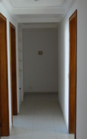 Apartamento à venda com 227m², 3 quartos e 3 vagascorredor