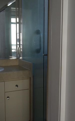 Apartamento à venda com 227m², 3 quartos e 3 vagasBanheiro quarto 2 suíte