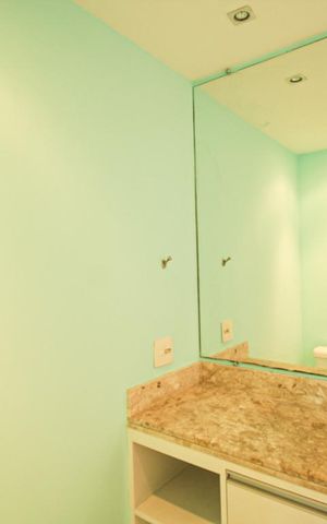 Apartamento para alugar com 131m², 3 quartos e 2 vagas Apartamento para alugar com 131m², 3 quartos e 2 vagasBanheiro da Suíte