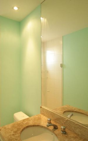 Apartamento para alugar com 131m², 3 quartos e 2 vagas Apartamento para alugar com 131m², 3 quartos e 2 vagasBanheiro social