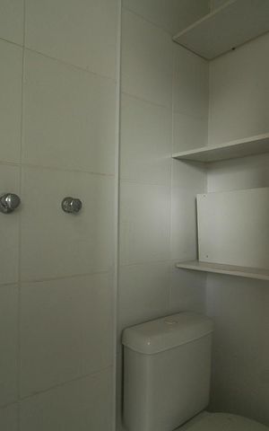 Apartamento para alugar com 131m², 3 quartos e 2 vagas Apartamento para alugar com 131m², 3 quartos e 2 vagasBanheiro de serviço