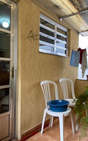 Casa para alugar com 573m², 2 quartos e 2 vagas Casa para alugar com 573m², 2 quartos e 2 vagasÁrea de Serviço - Área externa