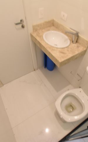 Casa de condomínio para alugar com 155m², 3 quartos e 2 vagasBanheiro 2