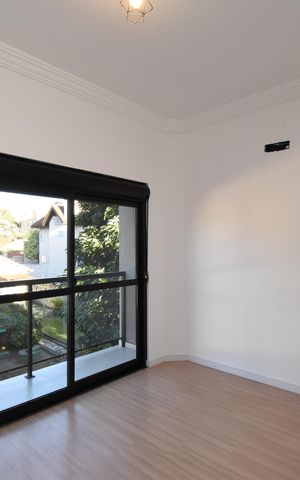 Casa de condomínio para alugar com 155m², 3 quartos e 2 vagasSuíte