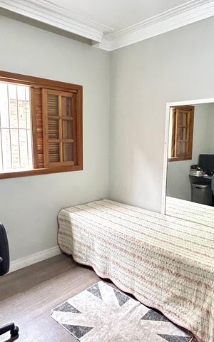Casa para alugar com 170m², 3 quartos e 5 vagas Casa para alugar com 170m², 3 quartos e 5 vagasQuarto 1
