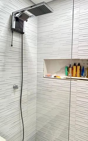 Casa para alugar com 170m², 3 quartos e 5 vagas Casa para alugar com 170m², 3 quartos e 5 vagasBanheiro da Suíte