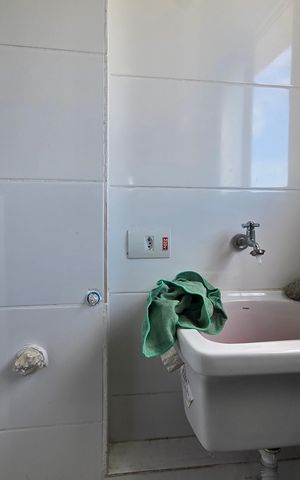 Apartamento para alugar com 100m², 2 quartos e 1 vaga Apartamento para alugar com 100m², 2 quartos e 1 vagaÁrea de Serviço