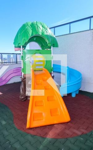Apartamento para alugar com 61m², 2 quartos e 1 vaga Apartamento para alugar com 61m², 2 quartos e 1 vagaÁrea comum - Playground