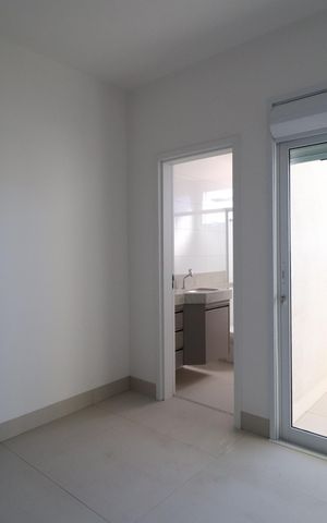 Apartamento para alugar com 145m², 3 quartos e 2 vagasQuarto 2 - Suíte