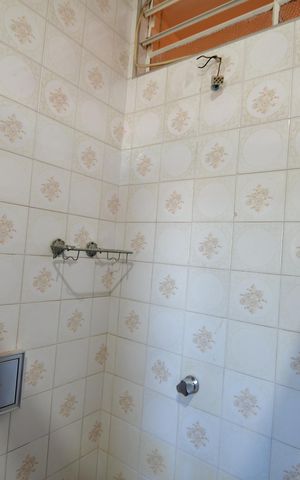 Casa à venda com 360m², 3 quartos e 3 vagasBanheiro da suíte