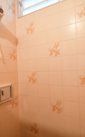 Casa à venda com 360m², 3 quartos e 3 vagasBanheiro social