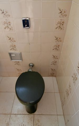 Casa à venda com 360m², 3 quartos e 3 vagasBanheiro de serviço