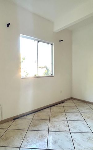Casa para alugar com 84m², 3 quartos e 1 vaga Casa para alugar com 84m², 3 quartos e 1 vagaSala