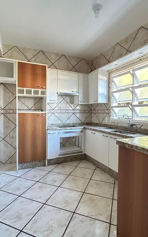 Casa para alugar com 84m², 3 quartos e 1 vaga Casa para alugar com 84m², 3 quartos e 1 vagaCozinha