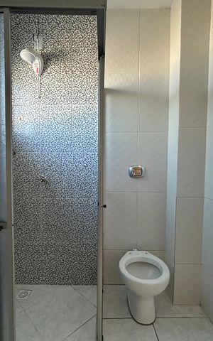 Casa para alugar com 84m², 3 quartos e 1 vaga Casa para alugar com 84m², 3 quartos e 1 vagaBanheiro 1
