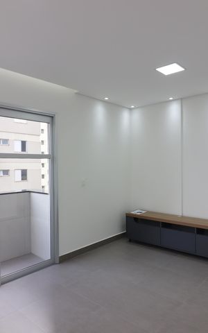 Apartamento para alugar com 84m², 2 quartos e 1 vagaSala 