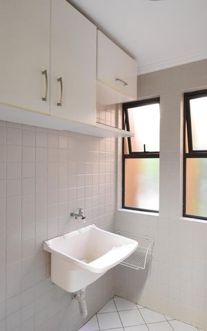 Apartamento à venda com 72m², 3 quartos e 1 vagaÁrea de Serviço