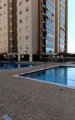 Apartamento para alugar com 108m², 4 quartos e 2 vagas Apartamento para alugar com 108m², 4 quartos e 2 vagasPiscina