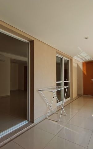 Apartamento para alugar com 108m², 4 quartos e 2 vagas Apartamento para alugar com 108m², 4 quartos e 2 vagasVaranda