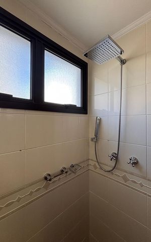 Apartamento para alugar com 180m², 3 quartos e 4 vagasBanheiro da Suíte 1