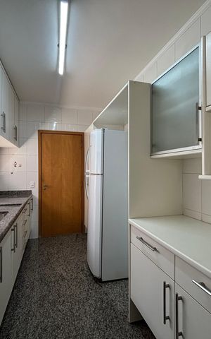 Apartamento para alugar com 180m², 3 quartos e 4 vagasCozinha