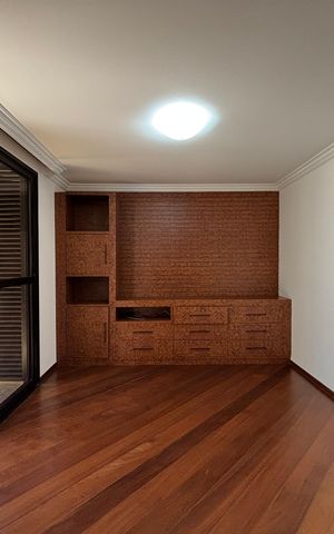 Apartamento para alugar com 180m², 3 quartos e 4 vagasSala de TV