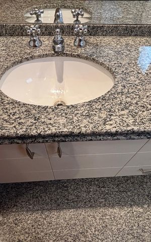 Apartamento para alugar com 180m², 3 quartos e 4 vagasBanheiro da Suíte 3