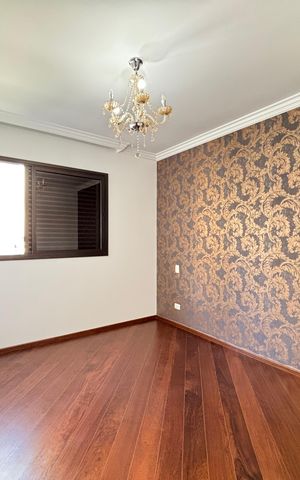 Apartamento para alugar com 180m², 3 quartos e 4 vagasSuíte 2